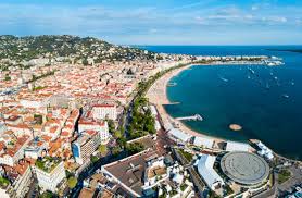 Submit nominations for canadian jurors at the 2022 festival here. Cannes Die Stadt Der Filmfestspiele Ferienhaus Provence