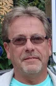 Peter Simms's Instagram, Twitter & Facebook