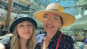 Fundraiser for Isabella Valderrama by Jason Olson : Show love and support  for our dear friend, Lena Londono