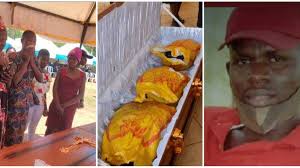 Machozi Yamwagika Huku Caleb Otieno Aliyefariki Dunia Baada ya Kupondwa,  Kuchemshwa na Tanuri Kuzikwa