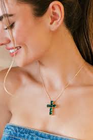 AS SEEN ON LAINEY WILSON”!! Emerald Stone 18k Gold Plated Cross Penda