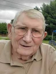 Lee Mccarter's Instagram, Twitter & Facebook