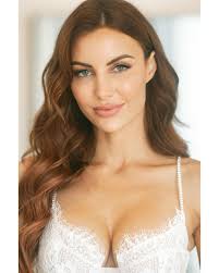 𝔸𝕞𝕒𝕟𝕕𝕒 𝕄𝕖𝕣𝕥𝕫 (@amandamertz) • Instagram photos and videos