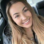 Eleanor Bode's Instagram, Twitter & Facebook