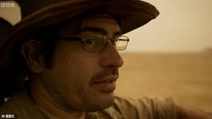 Sir David Attenborough introduces Robert DePalma