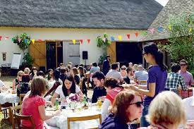Vegetarian dinner party menu ideas. How To Throw The Ultimate Summer Dinner Party Jamie Oliver Features Jamie Oliver