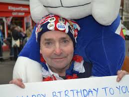 Meet the monarchists who went to see the Queen