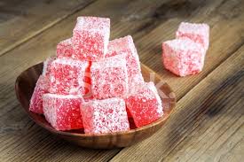 Turkish delight, lokum, or loukoum is a confection made from starch and sugar. Rot Turkish Delight In Eine Holzerne Schussel Stockfotos Freeimages Com