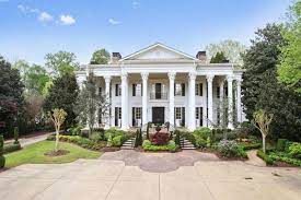 Maybe you would like to learn more about one of these? 9 Homes For Sale That Are Full Of Southern Charm Loveproperty Com