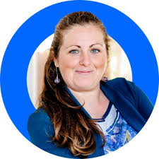 So many men overstuff their pants pockets—and nothing kills style faster.  Heed these tips to streamline your lower half. 🔗https://on.wsj.com/3SiAmHC 