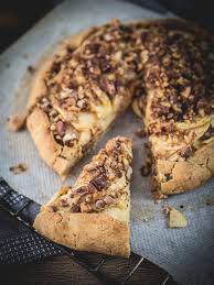 Tarte Rustique Aux Pommes Caramel De Dattes Noix Dattes Recettes De Cuisine Alimentation
