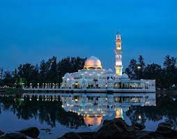 #4 of 31 in things to do in kuala terengganu Tengku Tengah Zaharah Masjid Terengganu Malaysia Most Beautiful Mosques Beautiful Mosque Ferry Building San Francisco