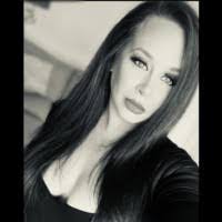 Yasmin Bryant's Instagram, Twitter & Facebook