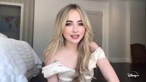 Carpenter made her acting debut with an appearance in the crime series law & order: Clouds Reportage Fin Argus Sabrina Carpenter Et La France Disney Youtube