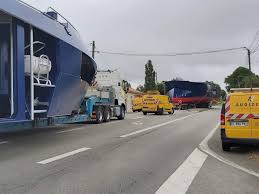 Un si grand soleil : Un Convoi Exceptionnel Circule Sur Les Routes De Vendee Ce Mercredi 1 Er Juillet Le Journal Des Sables