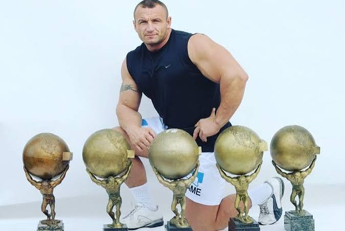 Five-time World Strongest Man turned MMA fighter Mariusz Pudzianowski  booked to face former two-weight champion Mamed Khalidov at KSW 77 |  talkSPORT