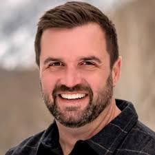 So incredibly proud of Anna Davis and all she accomplished in her first  year as an Events and Promotional Marketing Intern with the UW Athletics  department.