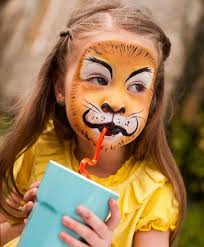 So schließlich wir lassen sie es sein und hier diese auflistung der unglaubliche fasching schminken vorlagen erwachsene fotos für ihre motivation und daten zweck. Kindergesicht Als Lowe Schminken Orange Weiss Schwarz Fasching Costume Party Lowe Schminken Kinder Schminken Halloween Schminken Kinder