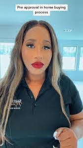 Sheena Chambers's Instagram, Twitter & Facebook