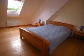 1 40 bett watersoftnerguide gp f hrung beste m belideen. Foto Ferienhaus Frankreich Bretagne Finistere Plogoff Schlafzimmer 2 Im Og 1 Bett 1 40 M Breit Schlafbereich Bild 8455