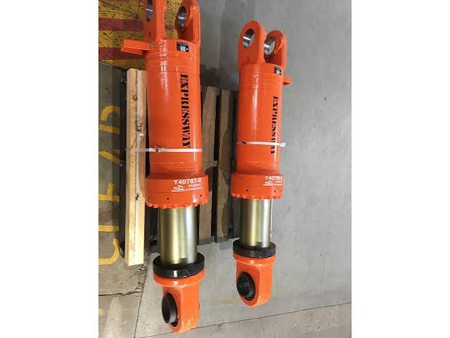 Hitachi EH4500-2 Off-Highway Truck