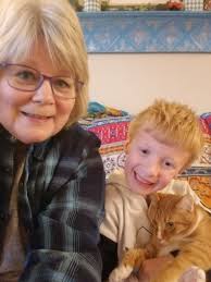 Proud mom shares kid's prized banana magnet souvenir from Puerto Rico