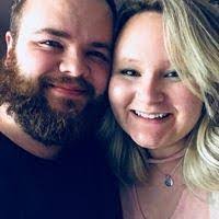 Emma Spraggins's Instagram, Twitter & Facebook