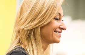 Jak to sie robi z dziewczynami. Martyna Wojciechowska Opublikowala Wzruszajace Zdjecie Pacjenta Z Wuhan