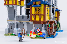 The new lego creator medieval. Lego Creator 3 In 1 31120 Medieval Castle Plus A Working Trebuchet Review The Brothers Brick The Brothers Brick