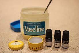ヴァセリン の お肌の保湿以外の使い方って知っていますか 意外な使い方を10通りご紹介します ヴァセリン 美容の裏技 乾燥肌