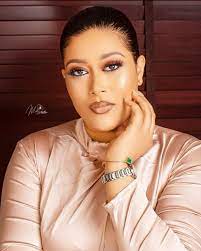 Naija news headlines & latest celebrity gists from nigeria nollywood actress, adunni ade has opined that nigerian single fathers can't really take care of their. G8cizyg62odysm