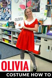 A Simple Idea For A Diy Teacher Halloween Or March Is Reading Month Book Charac In 2020 Book Character Costumes Children S Book Characters Storybook Character Costumes