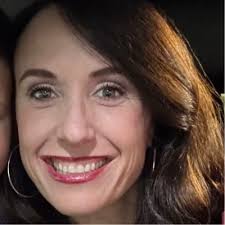 Today marks my 3 year anniversary at ServiceNow! So grateful to be at an  amazing company, doing what I love to do and connecting with so many  wonderful people ❤️ Thank you