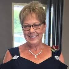 Debra Knutson's Instagram, Twitter & Facebook