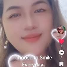 30-FOOT CHRISTMAS TREE LIT 🎄 Davao City officially welcomed the holiday  season as the 30-foot Christmas tree at the City Hall grounds was lit