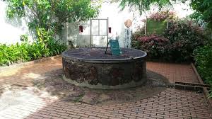 The portuguese used it as their main water source supply. Hang Li Poh Well Disappointing Review Of Hang Li Po Well Melaka Malaysia Tripadvisor