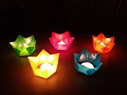Papier Windlichter Verzaubern Den Advent Frag Mutti Basteln Weihnachten Papier Windlichter Selber Basteln Basteln Weihnachten