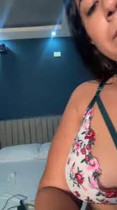 Laura Bernal on X: Laura bernal is live now! t.co4aBvII12tk  t.covG685QRLSg  X