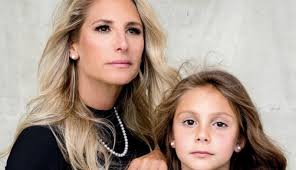 Mahée Paiement sort et publie une rare photo de sa fille Eva qui a vraiment  vieilli