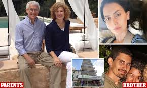 Now that baby leonardo has joined siblings carmen, 3, and rafael, 15 months, parents alec and hilaria baldwin are on the prowl for bigger digs. Majorcan Friends Of Hilaria Baldwin S Family Claim They Ve Never Even Met The Fake Spaniard Daily Mail Online