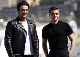 Dave is the younger brother of popular actor james franco and has a. Golden Globes 2018 James Franco Thanks Brother Dave Franco While Accepting Best Actor Award Uinterview