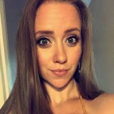 Elizabeth “Libby” Benton🌻 Go