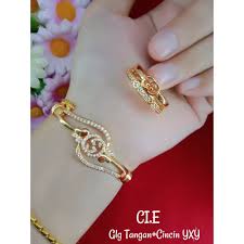 We would like to show you a description here but the site won't allow us. Full Eye Xuping Gold Ring Bracelet
