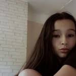 Lacey Oneill's Instagram, Twitter & Facebook