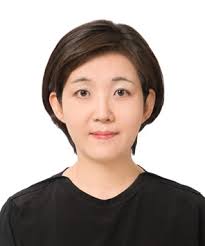 아버지의 자아존중감이 자녀의 사회적 기술에 미치는 영향: 아버지-자녀 의사소통 및 자녀의 자