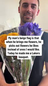 Guy That Made Lakers Bouquet
