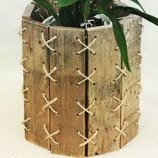 Cache Pot Bois Et Corde Plante Pot Deco Interieur Recup Diy Bois Corde Faitmaison Madein Cache Pot Pot De Fleurs En Bois Meuble Chaussures Palette