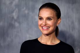 Natali Portman režira film o neobičnim bliznakinjama