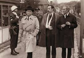 Résultat de recherche d'images pour "le serpent film verneuil"