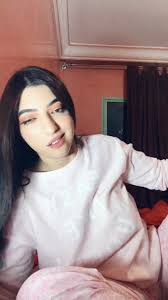 L Is For The Way You Look At Me Tiktok Bradenhamilton10 Bradenhamilton10 On Tiktok Recently I Have Taught You How To Send A Tutorial Messy Bun Curly Hair Top Hairstyles Hair Styles